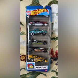 NIB! Hot Wheels HW Drag Strip Package of 5 Cars (#2606)